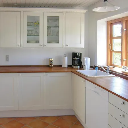 Casa vacanze Two Bedroom Holiday In *