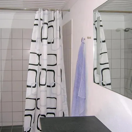Two Bedroom Holiday In Casa vacanze Nordenbro Vesteregn